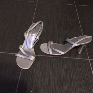 Silver elegant function heels